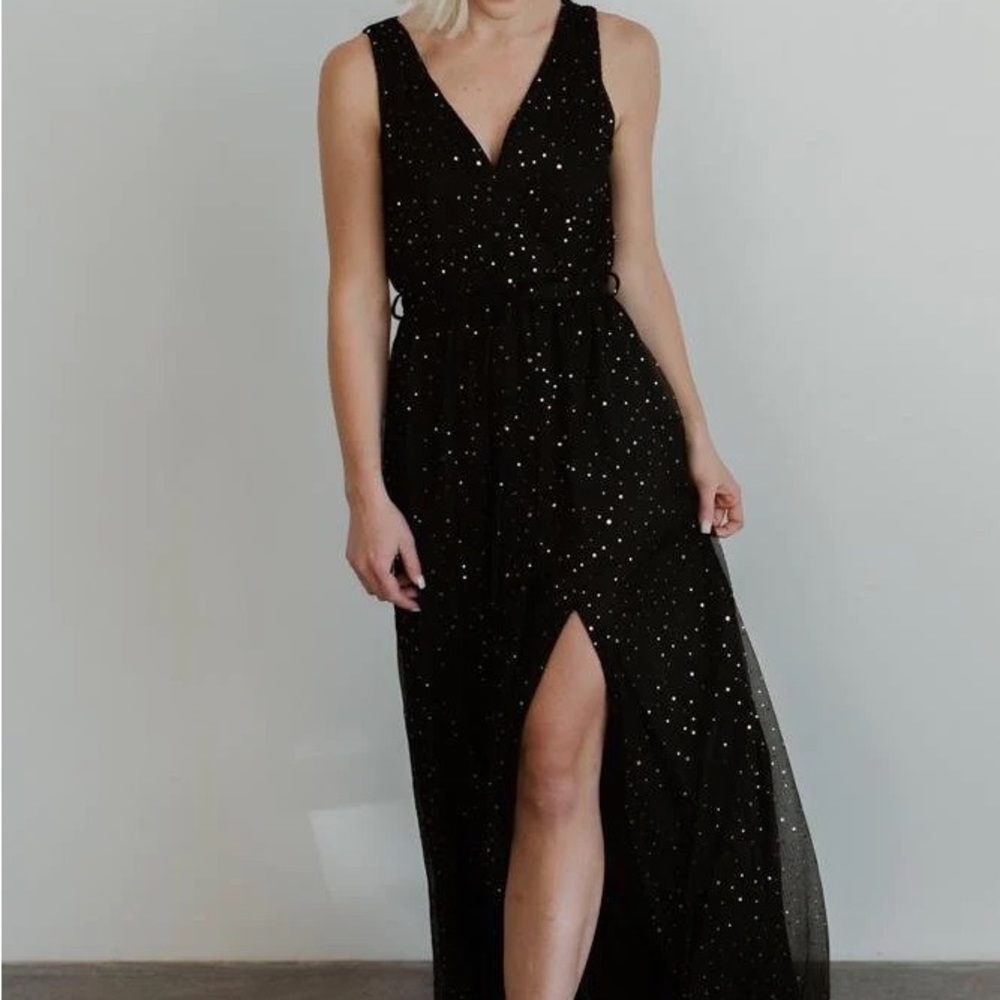 Baltic Born black gown with gold glitter detailing. Size L. NWT!
